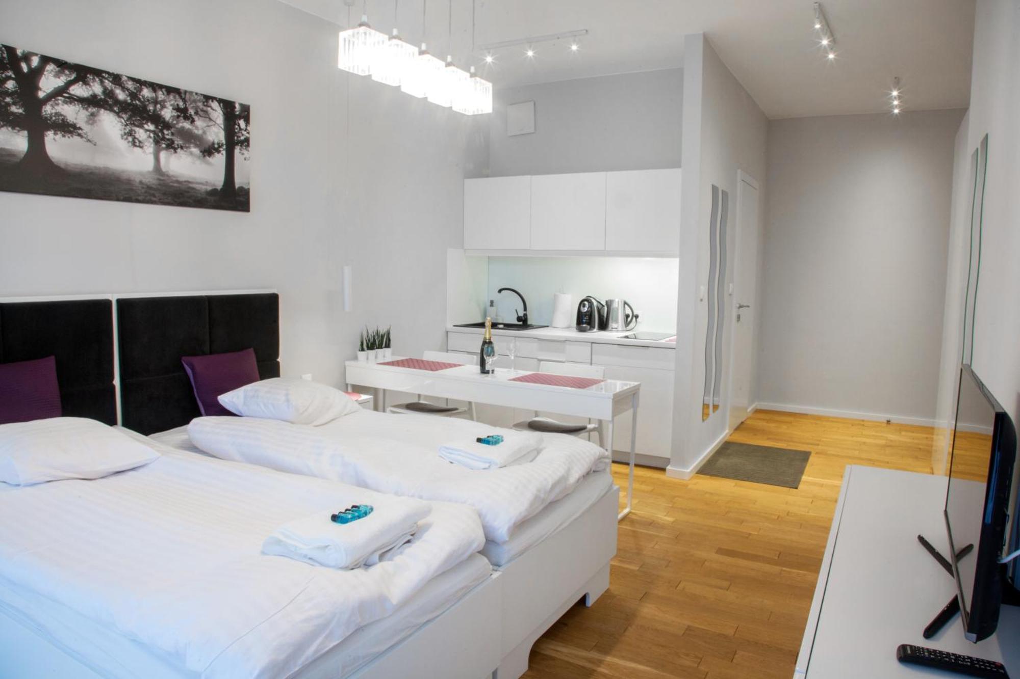 Triton Apartments Varsovie Extérieur photo