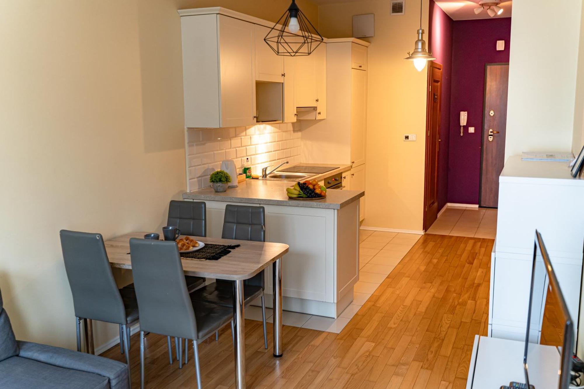 Triton Apartments Varsovie Extérieur photo
